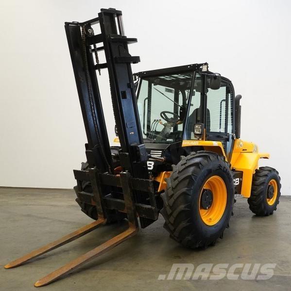 JCB 940-4 Wózki widłowe terenowe
