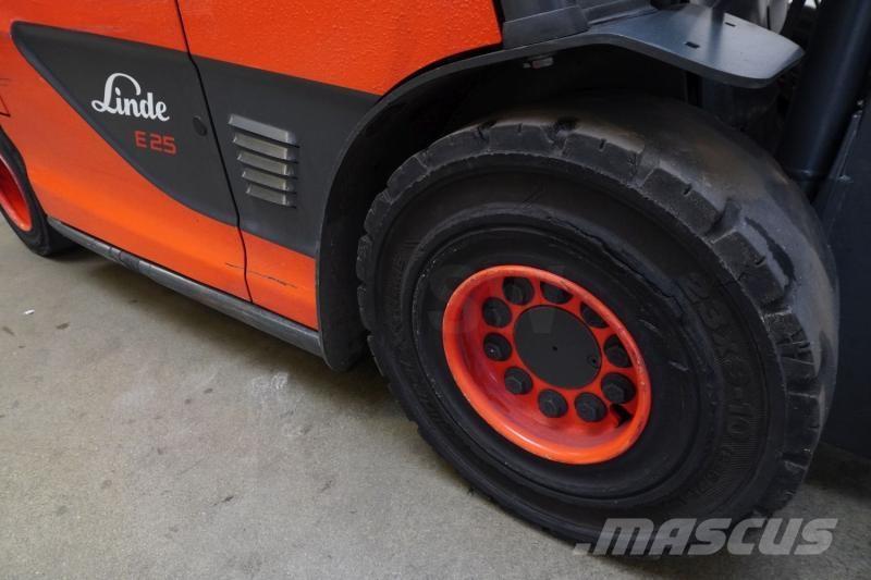 Linde E 25 387 Wózki elektryczne