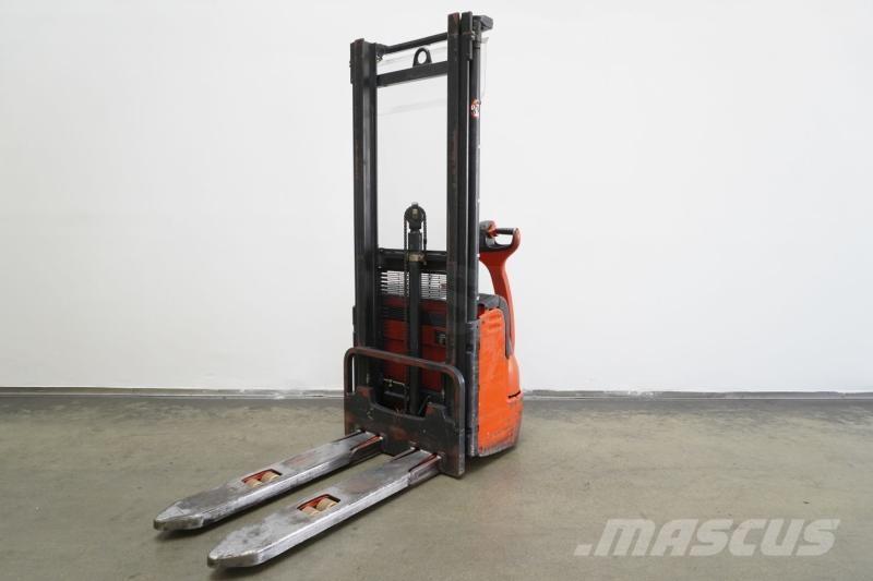 Linde L 12 379 Samojezdne maszyny do załadunku