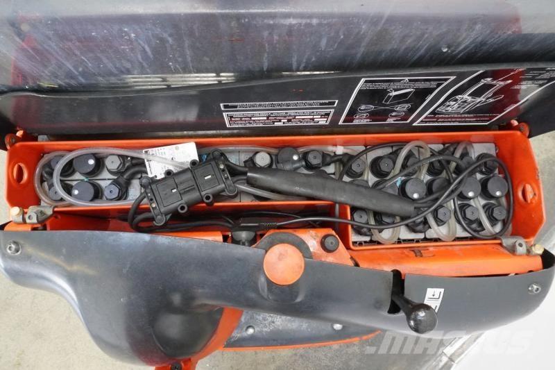 Linde L 12 379 Samojezdne maszyny do załadunku