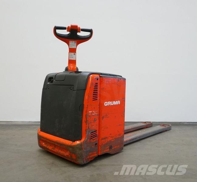 Linde T 30 131 Wózki widłowe unoszące
