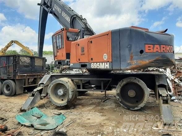 Barko 695MH Koparki przeładunkowe