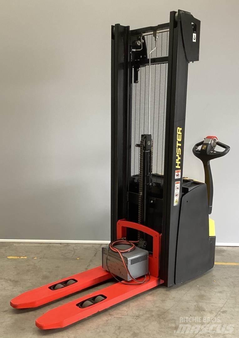 Hyster S1.4 Wózki widłowe unoszące z dyszlem