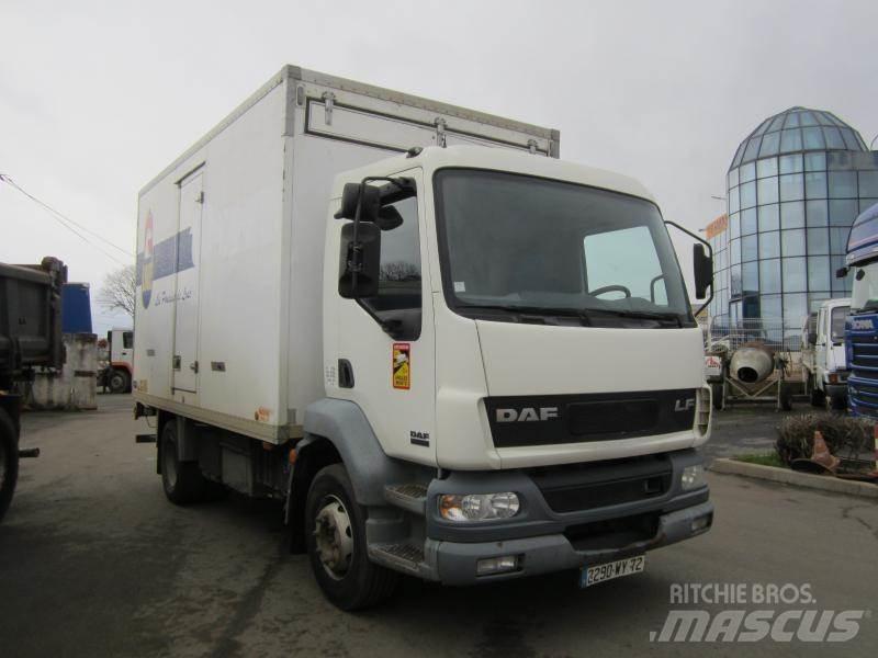 DAF LF 220 Pojazdy do transportu zwierząt