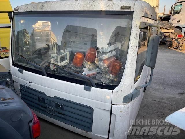 MAN TGA Kabiny i wnętrze