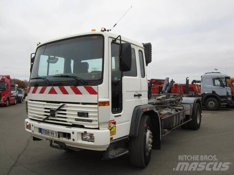 Volvo FL6 19 Ciężarówki z wymienną zabudową