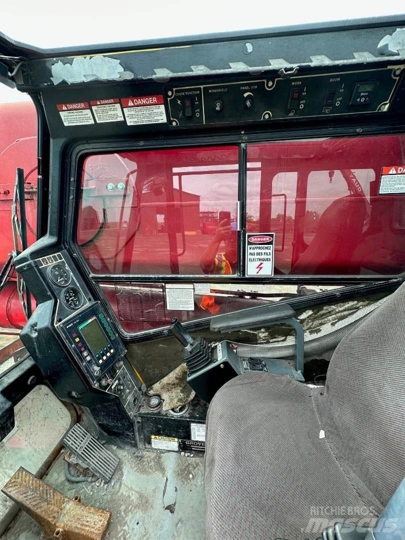 Grove TMS700E Żurawie szosowo-terenowe