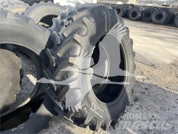 BKT 18.4R38 Maszyny budowlane - Inne