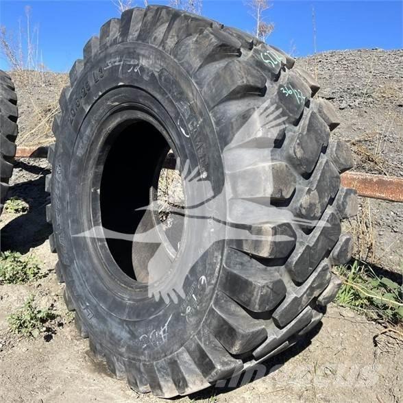  CAMSO 20.5X25 Opony, koła i felgi