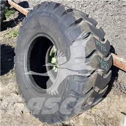  MAXAM 20.5X25 Opony, koła i felgi