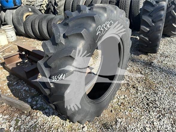 Titan 12.4x24 Maszyny budowlane - Inne