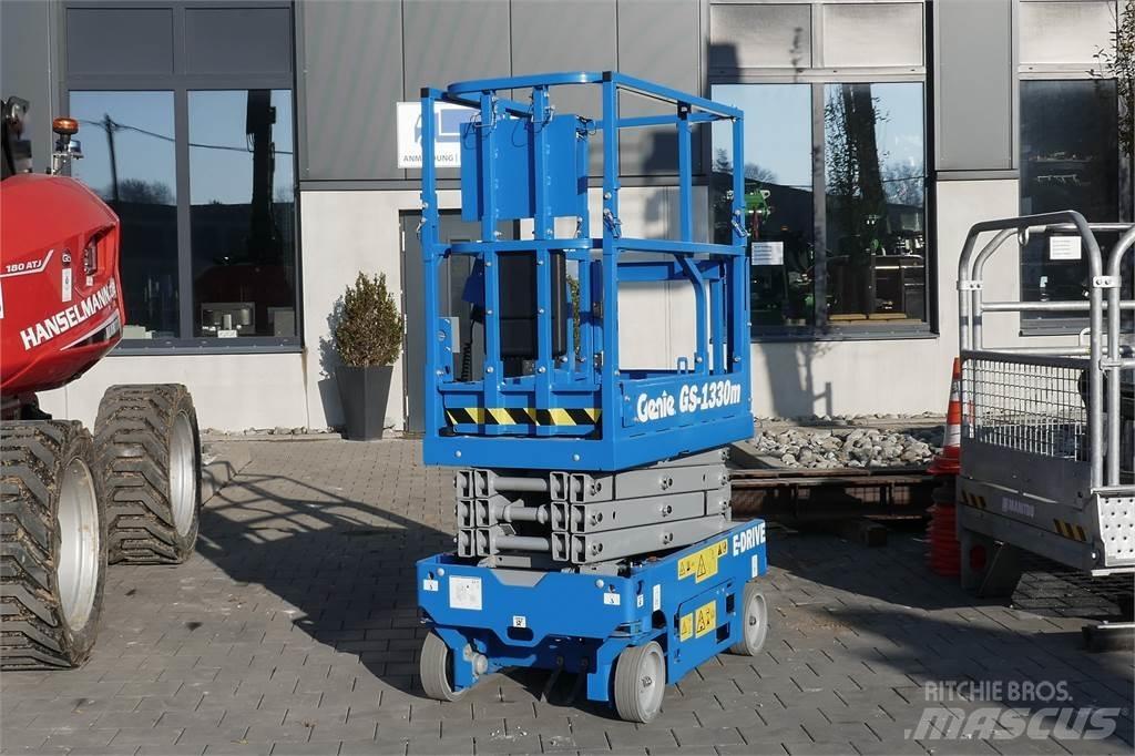 Genie GS 1330 Podnośniki nożycowe