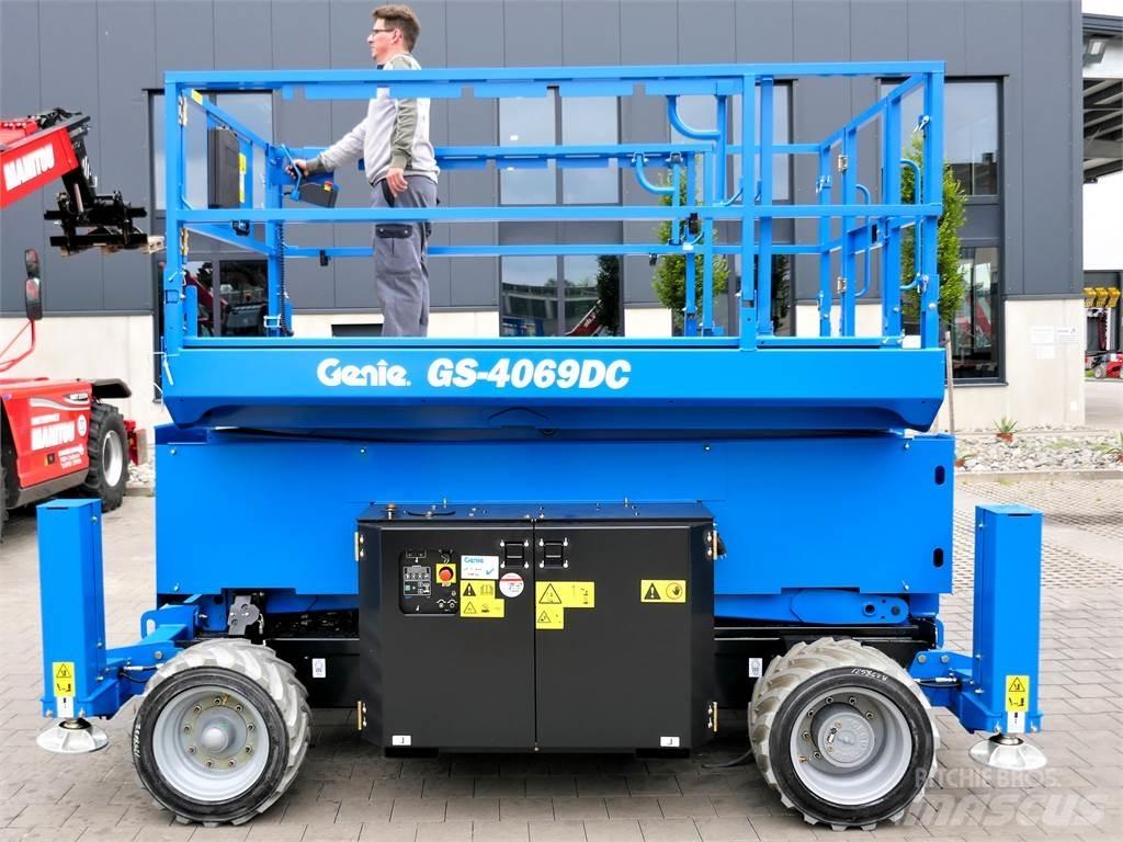 Genie GS 4069 DC Podnośniki nożycowe