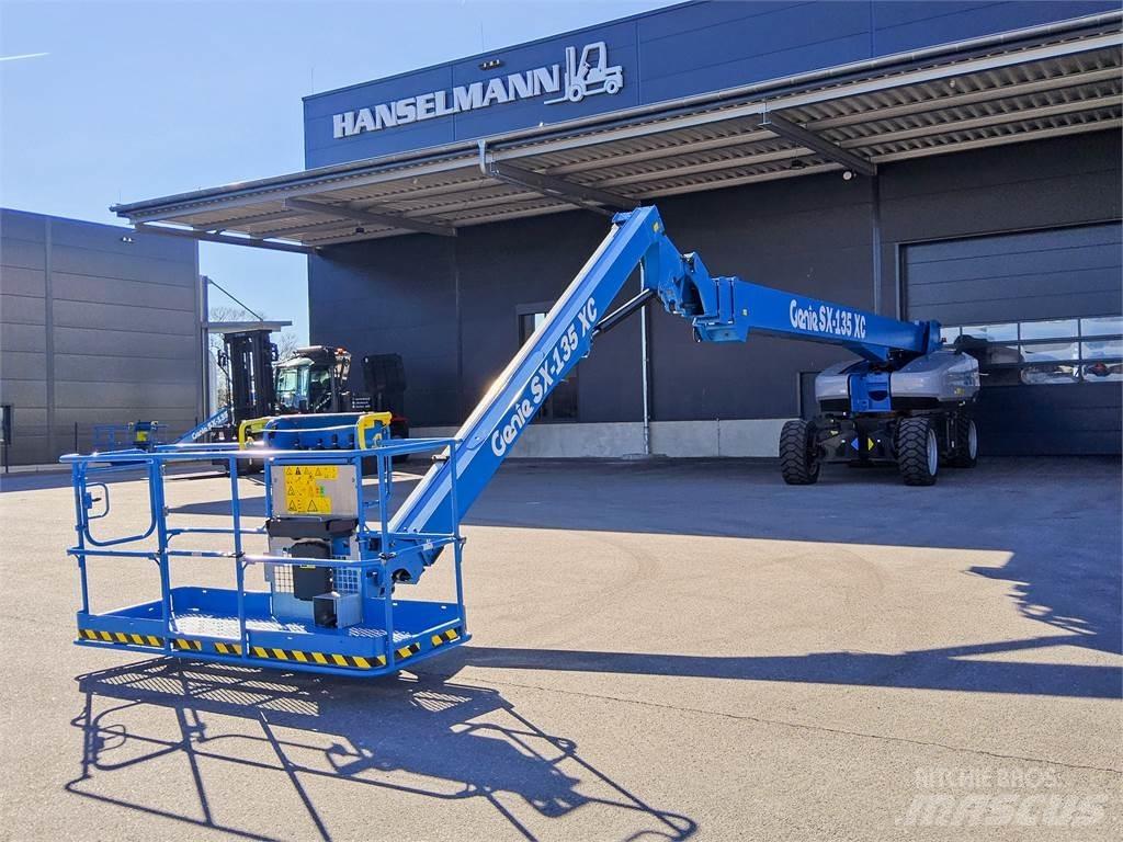 Genie SX-135 XC Podnośniki teleskopowe