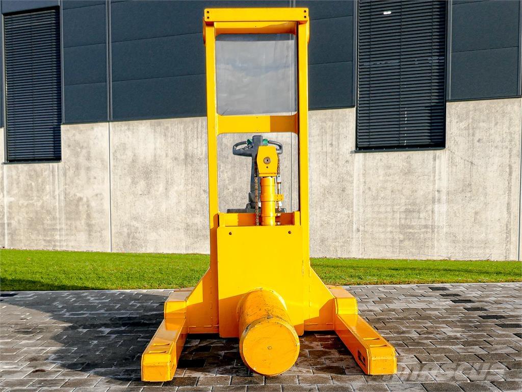 Jungheinrich EDB 360 Wózki widłowe unoszące z dyszlem