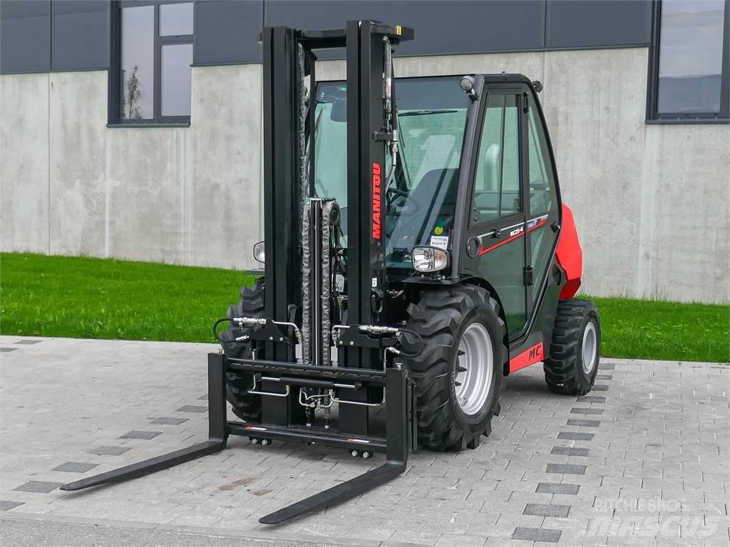 Manitou MC 25-4 Wózki widłowe terenowe