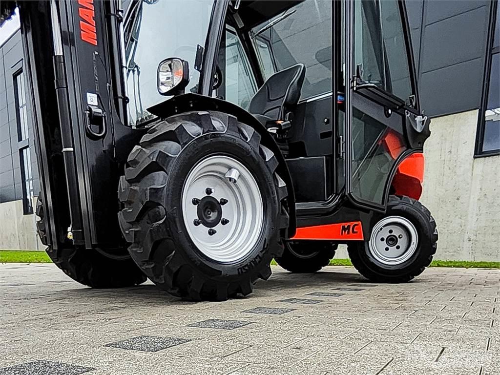 Manitou MC 25-4 Wózki widłowe terenowe
