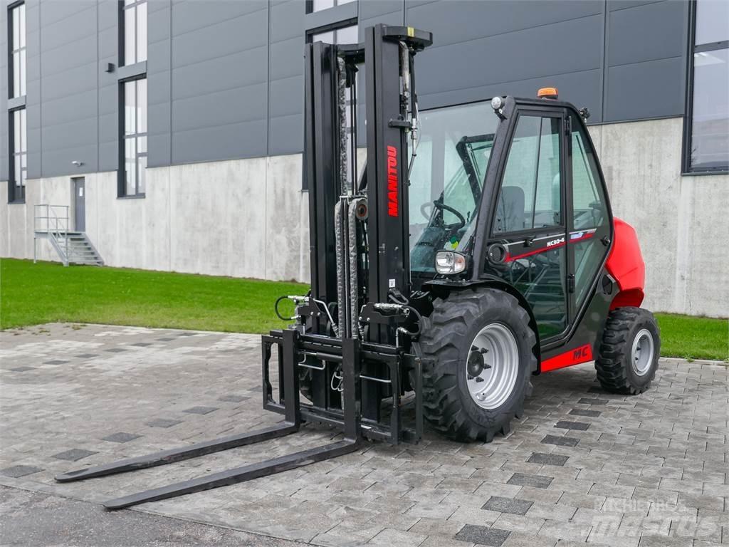 Manitou MC 30-4 Wózki widłowe terenowe
