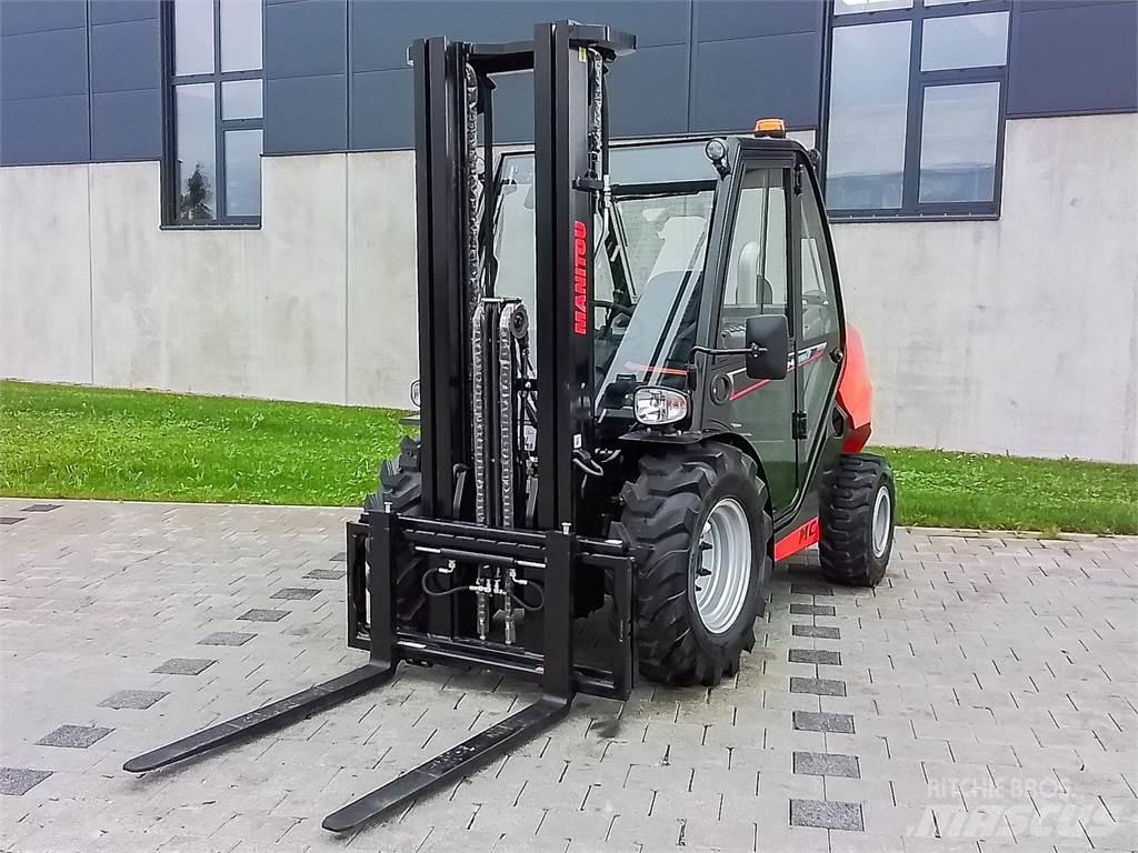Manitou MC 30-4 Wózki widłowe terenowe