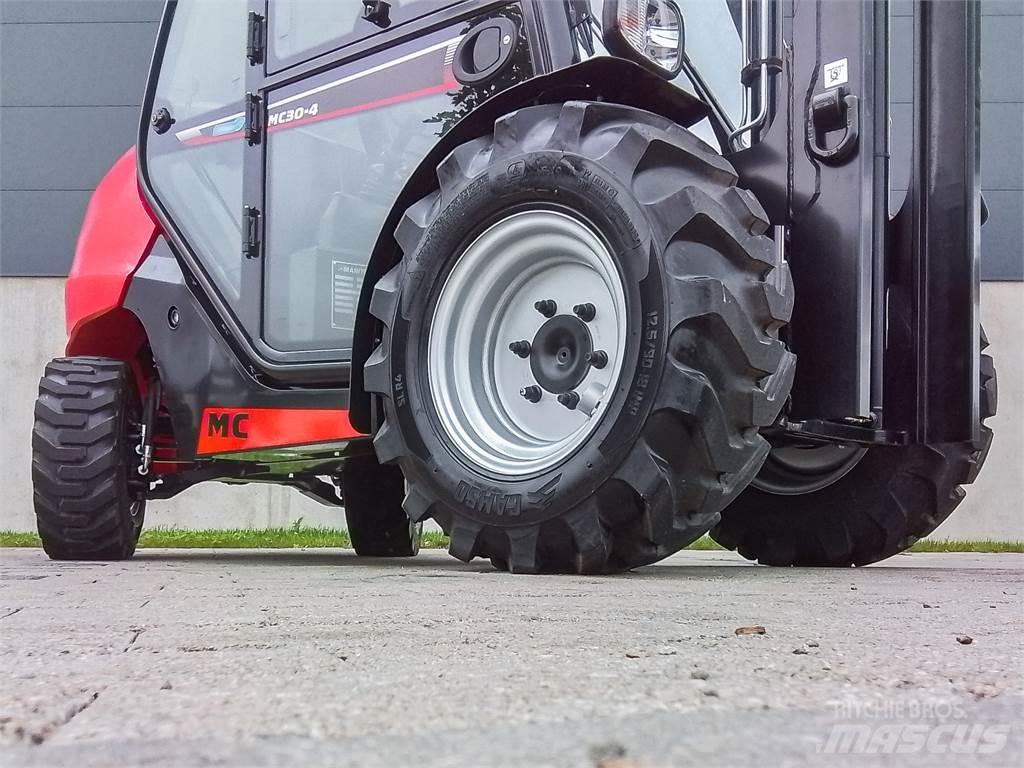 Manitou MC 30-4 Wózki widłowe terenowe