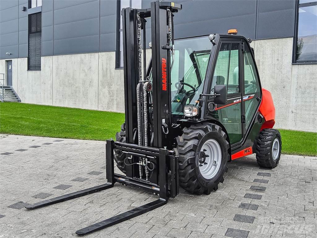 Manitou MC 30-4 Wózki widłowe terenowe