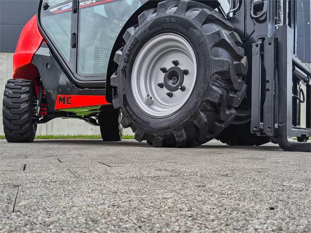 Manitou MC 30-4 Wózki widłowe terenowe