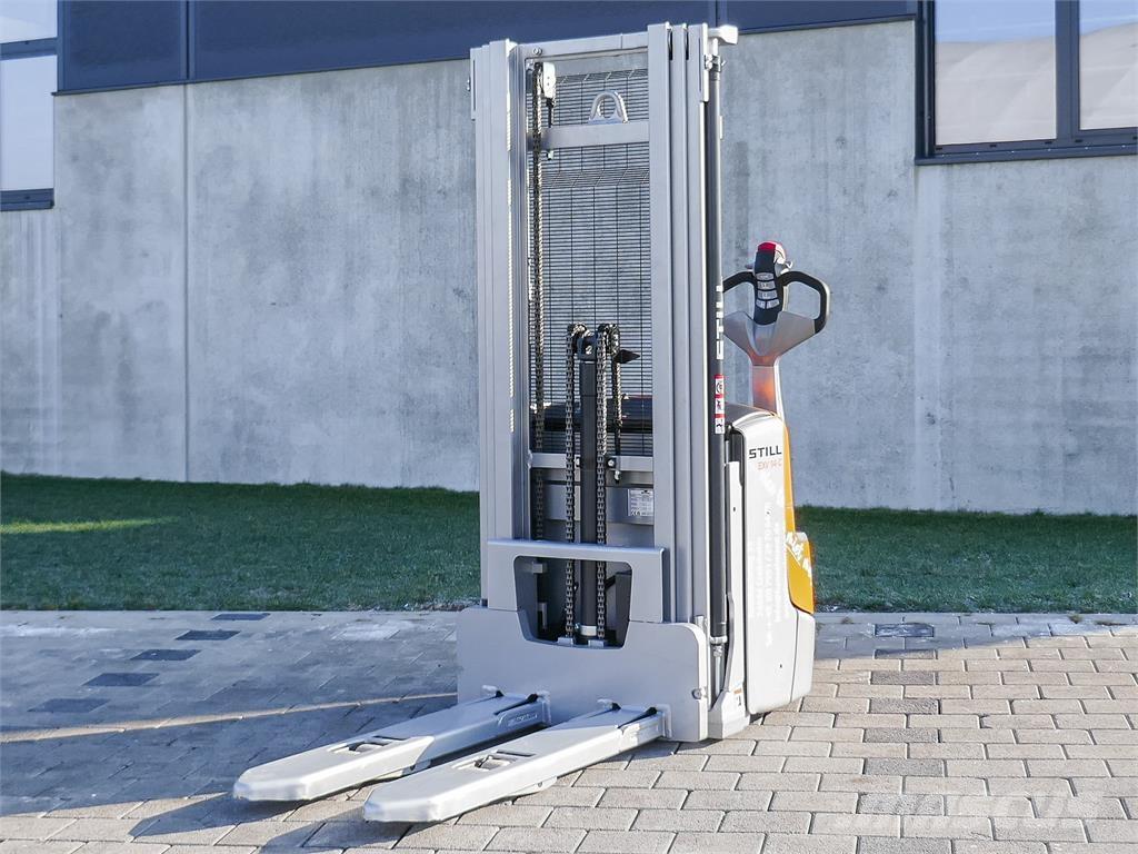 Still EXV 14i Wózki widłowe unoszące z dyszlem