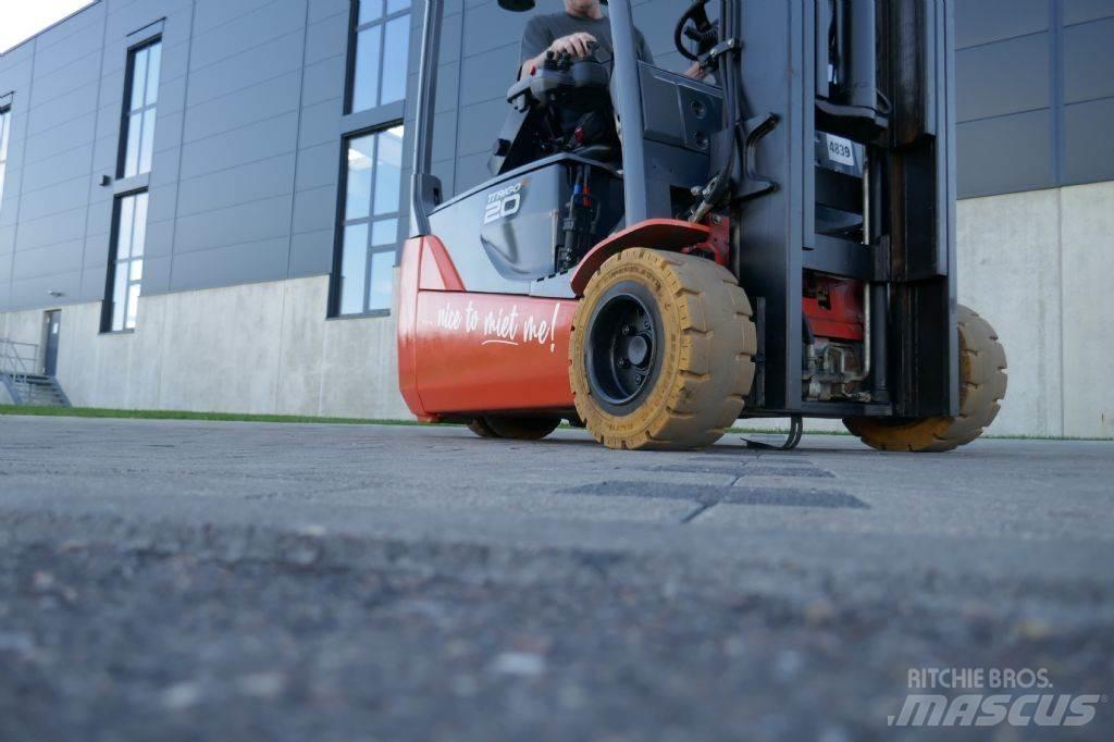 Toyota 8FBE20T Wózki elektryczne