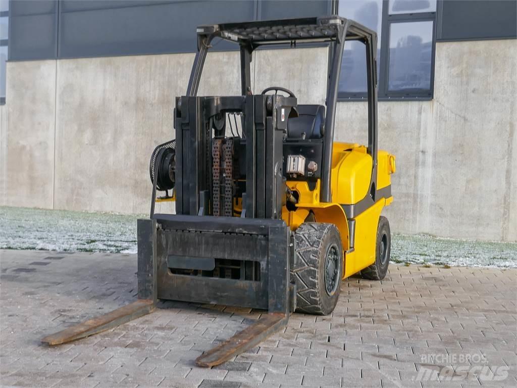 Yale GDP 40VX6 V2471 Wózki Diesla