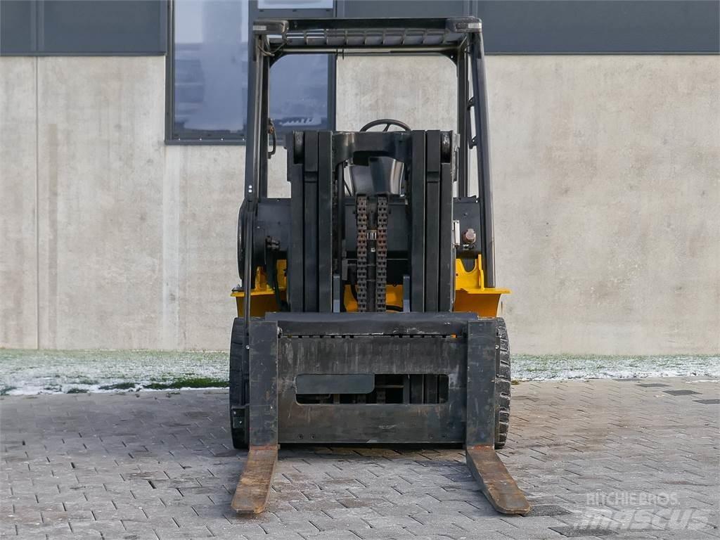 Yale GDP 40VX6 V2471 Wózki Diesla