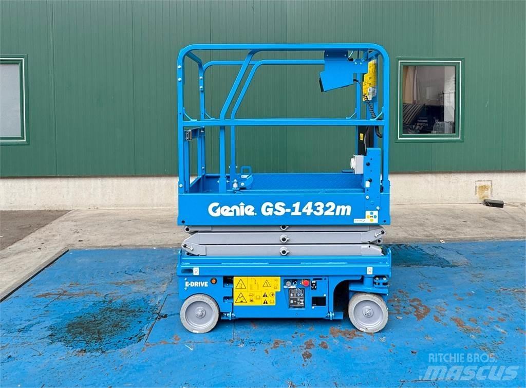 Genie GS-1432m E-Drive Podnośniki nożycowe