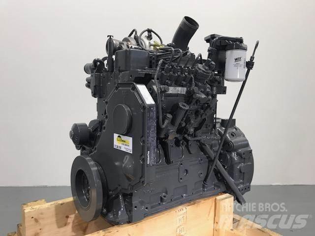 Komatsu SA4D102 Silniki