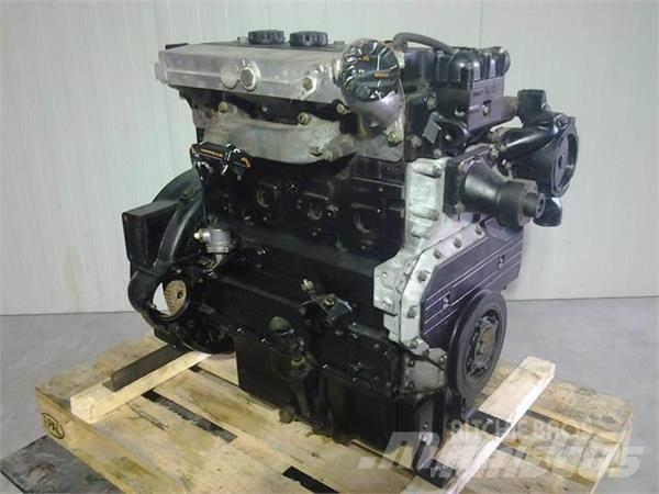 Perkins 1004.4 Silniki
