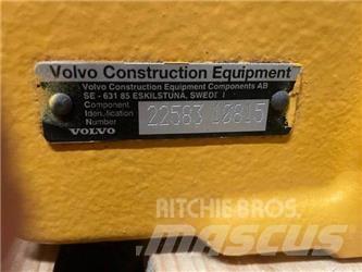 Volvo G990 Przekładnie i skrzynie biegów