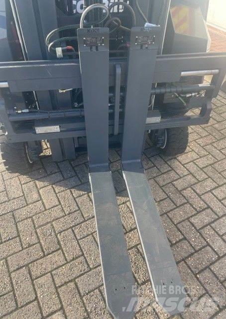 Combilift CBE 3000 Wózki widłowe boczne