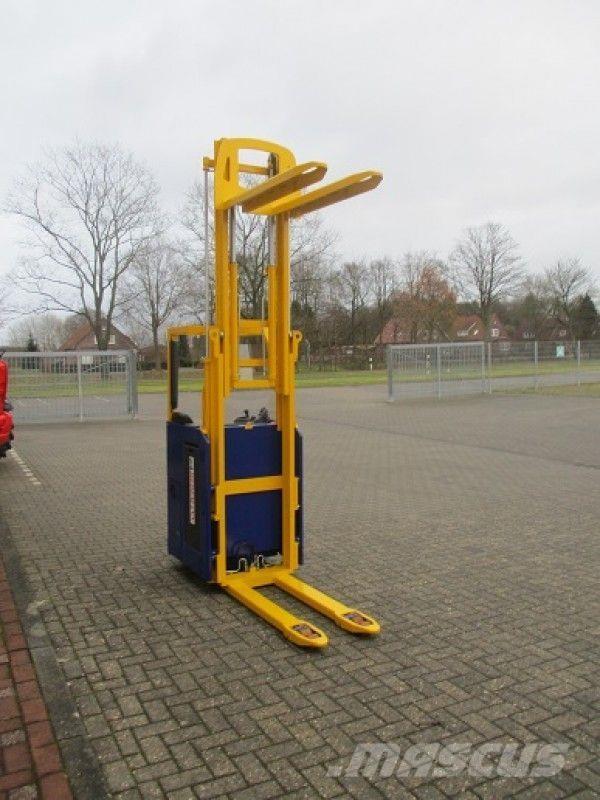 Stöcklin EFI1600 Samojezdne maszyny do załadunku