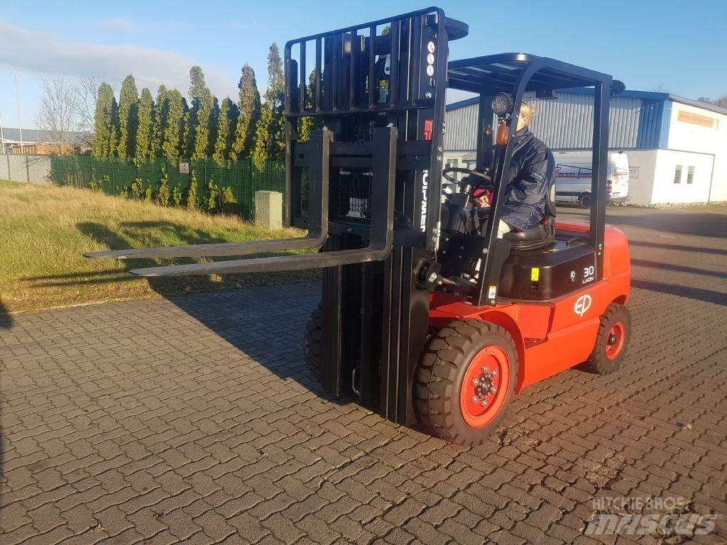 EP EFL302 Wózki elektryczne