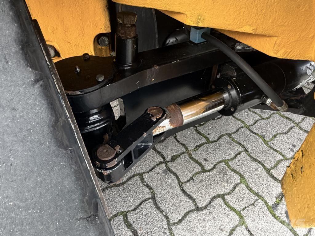 Jungheinrich DFG670 Wózki Diesla