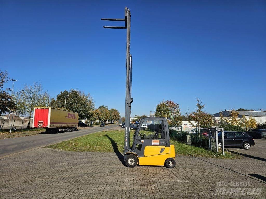 Jungheinrich EFG430 Wózki elektryczne