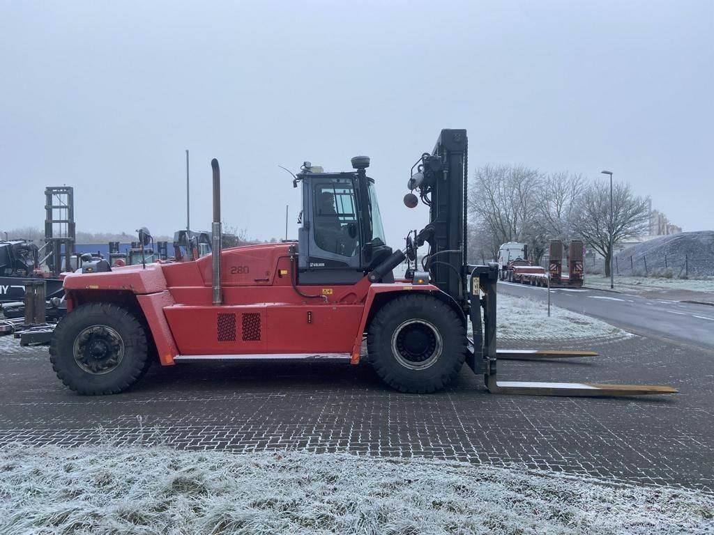 Kalmar DCG300-12LB Wózki Diesla