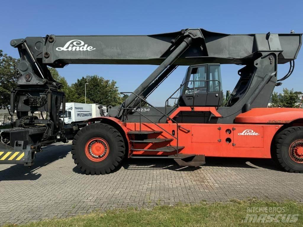 Linde C4234TL Wózki typu Reachstacker