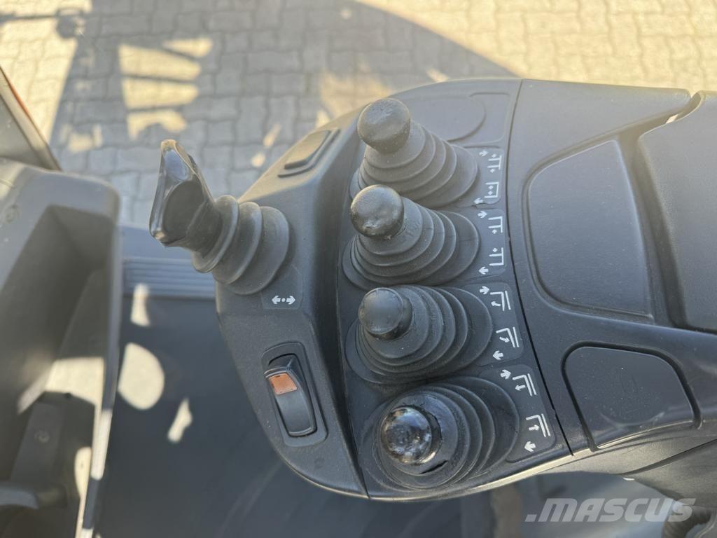 Linde H30D-02 Wózki Diesla