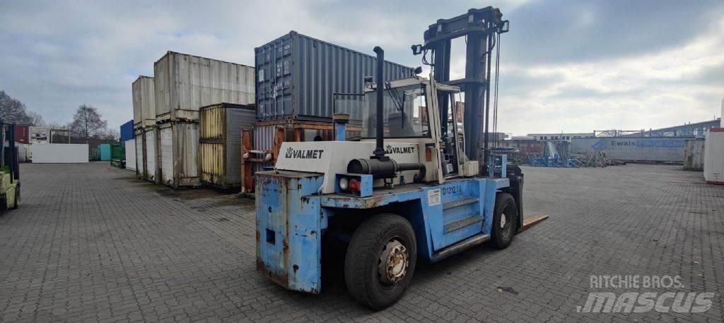 Valmet TD1212S Wózki Diesla