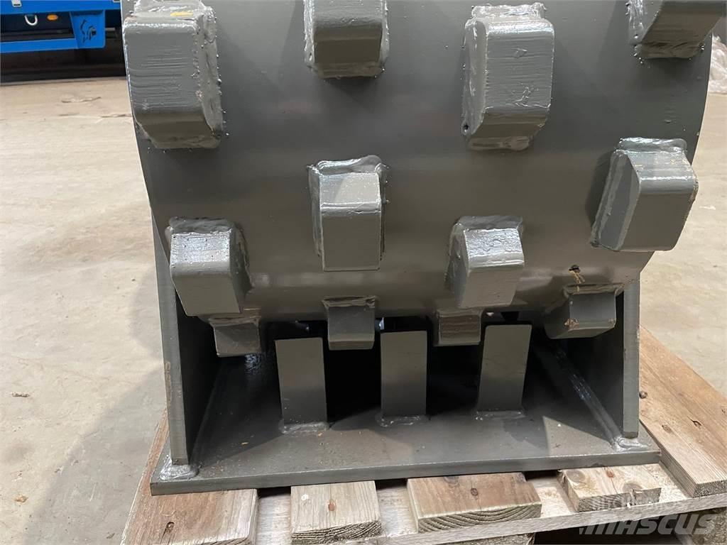  470 mm Kompaktorhjul Walce ogumione