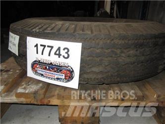  9.00-16 Goodyear dæk - 1 stk. Opony, koła i felgi