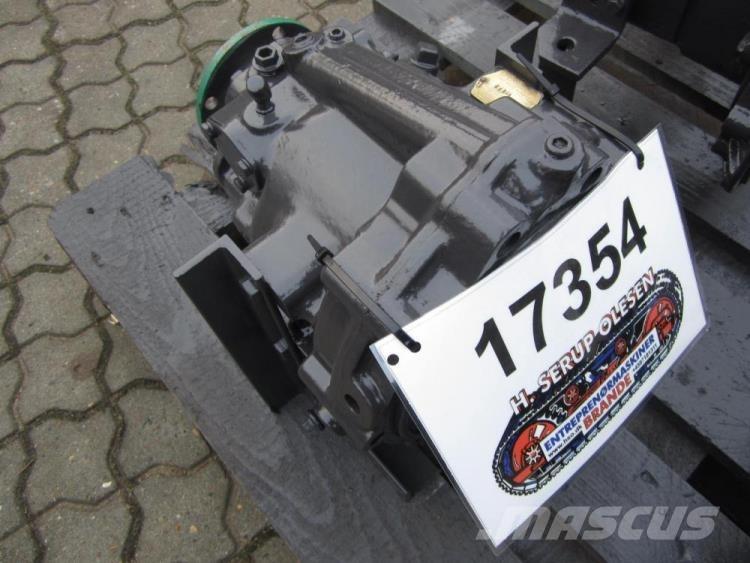 Borg Warner Marinegear Przekładnie i skrzynie biegów