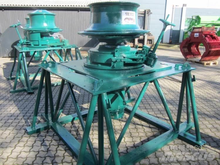  Capstan spil VEB TGL 32755 Podnośniki, wciągarki i windy towarowe