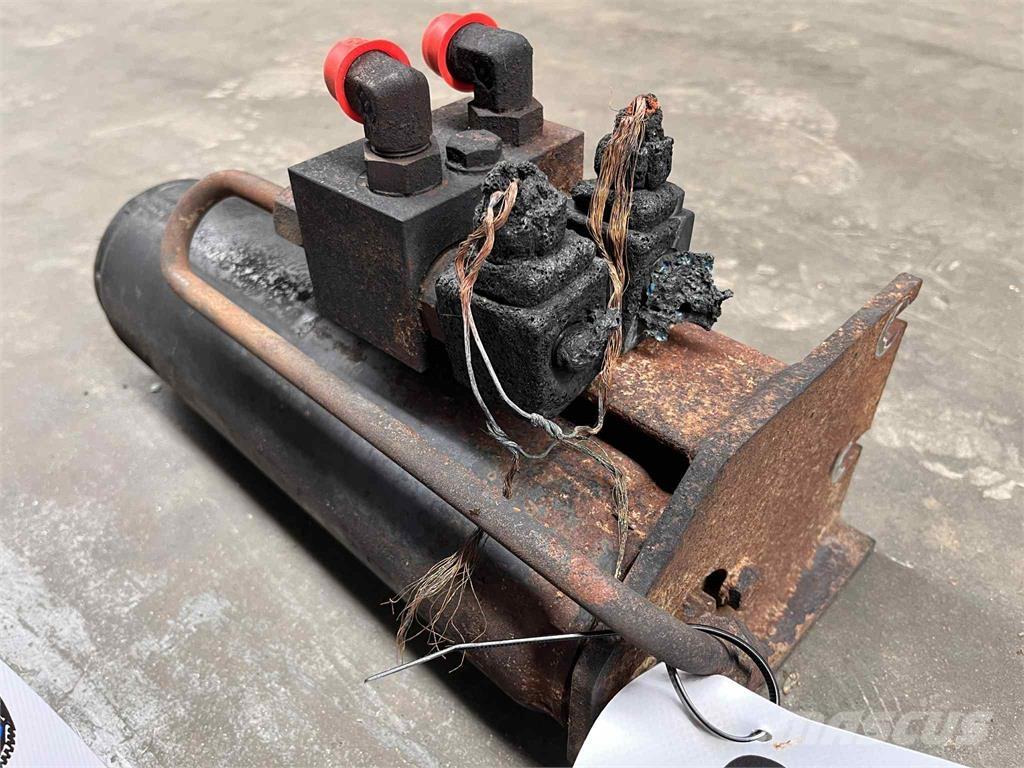 CASE 695SR ventil Hydraulika