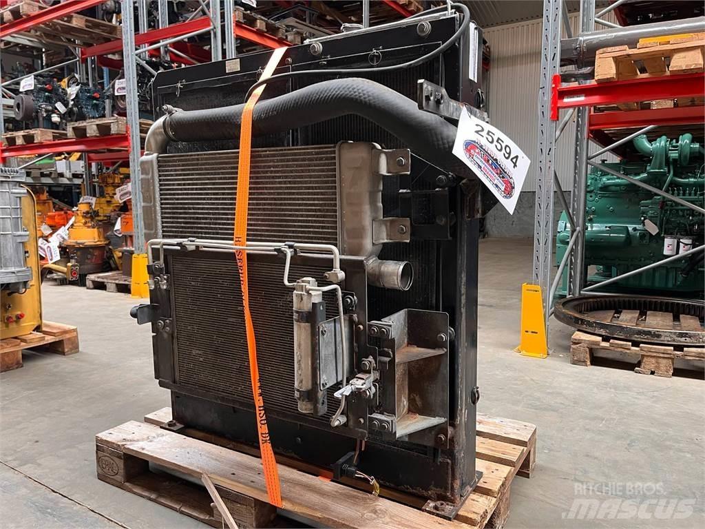 CAT 323D køler Silniki