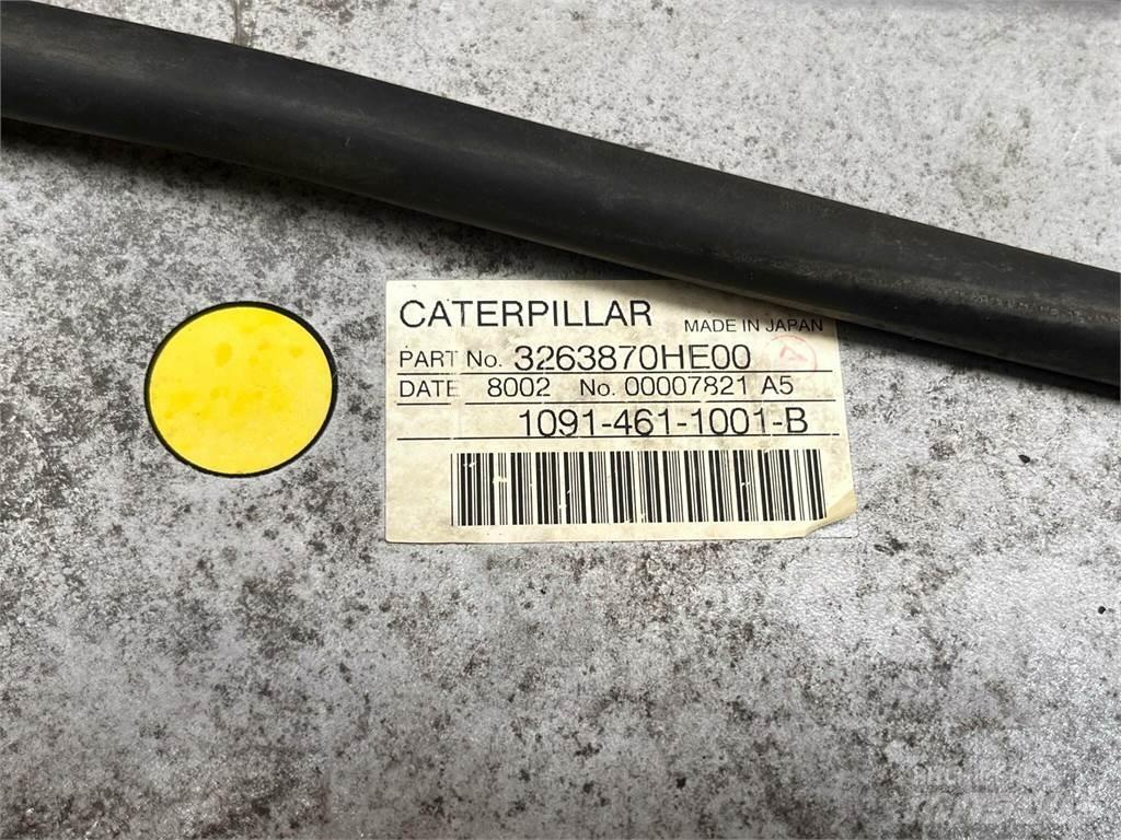 CAT 323D køler Silniki
